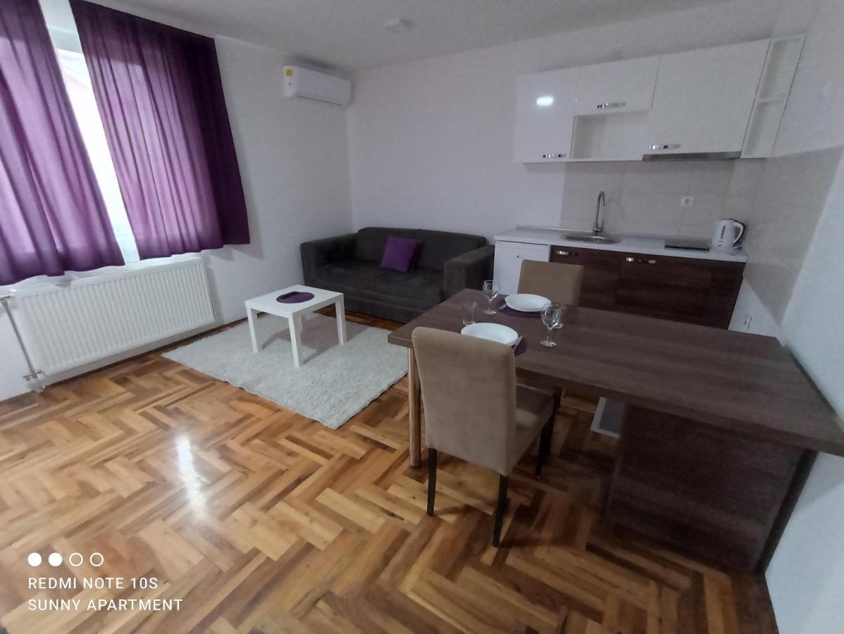 Sunny Apartment Ni Eksteriør billede