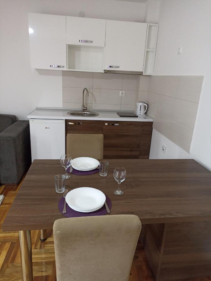 Sunny Apartment Ni Eksteriør billede