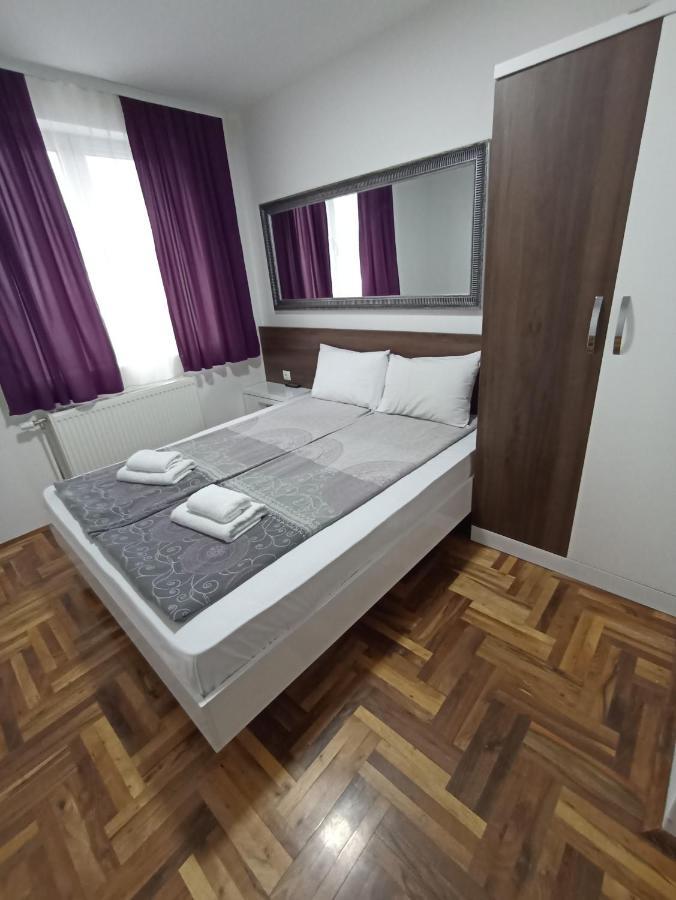 Sunny Apartment Ni Eksteriør billede